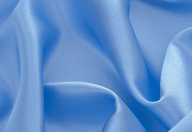چین 100٪ پارچه پلی استر پارچه پوشش، لباس رنگ آمیزی لباس خط پوشش پارچه تامین کننده