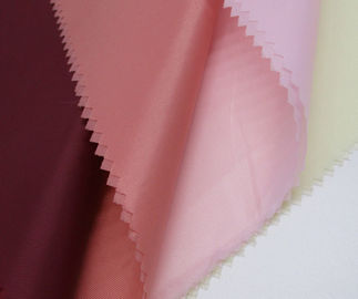 چین Super Soft PA Coating Fabric 40 * 50D تعداد قطعه ضد استاتیک برای پارچه کیسه تامین کننده